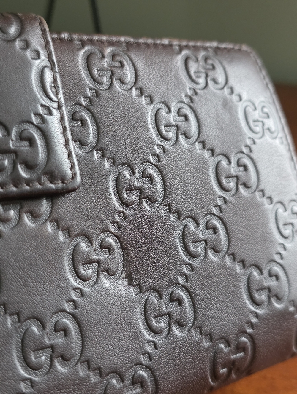 Gucci Guccissima Brown Leather Flap Wallet Gold Hardware COA - Picture 5 of 16